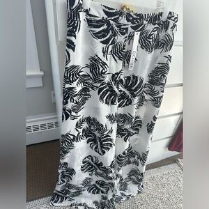 DO + BE Pants Women's Large High Rise Wide Leg Cropped Leaf Print